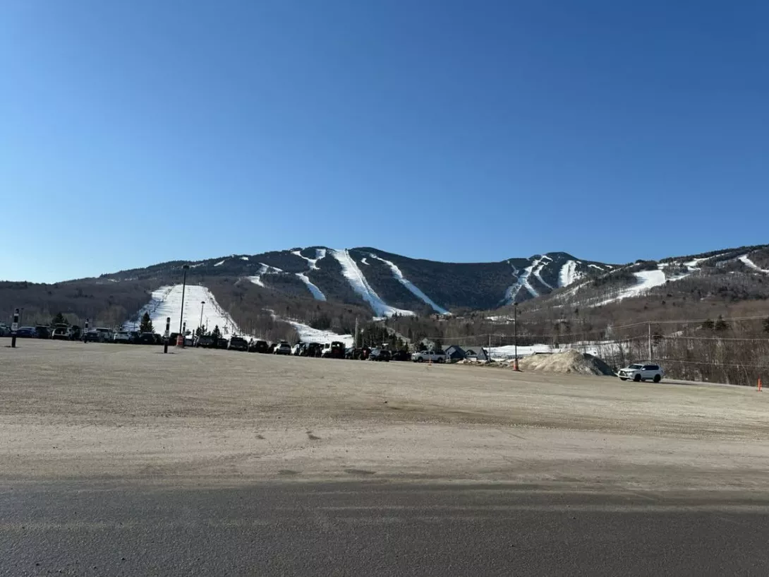 Picture of a mountain and slopes